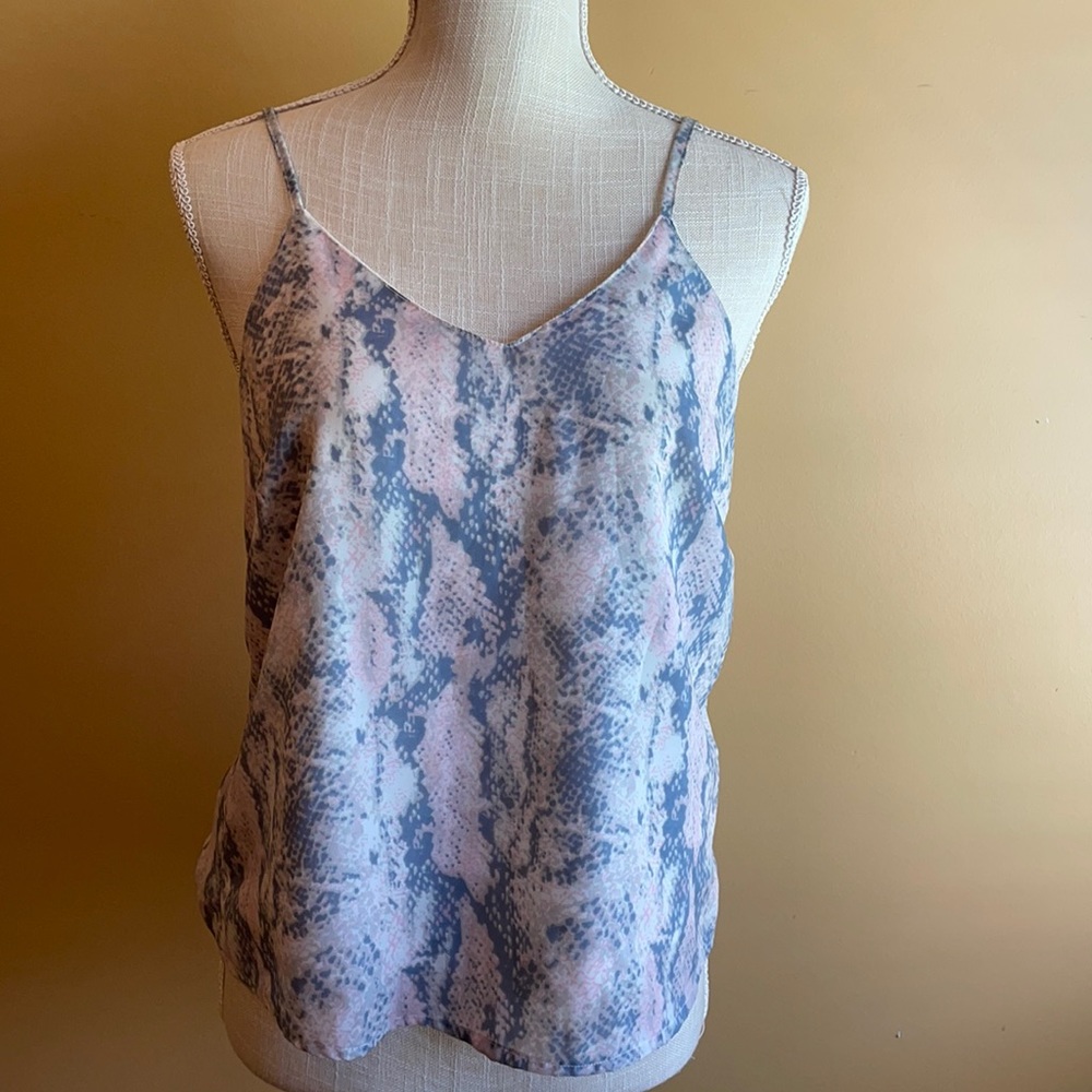Snake skin pattern top